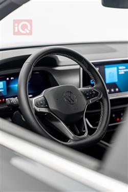 ڤۆڵکسواگن ئەتڵەس کرۆس سپۆرت